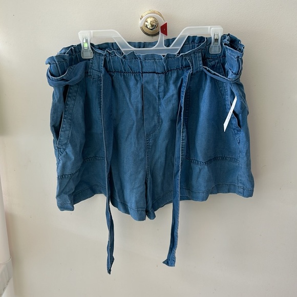 NWT - TIME AND TRU High Rise Pull-On Shorts Sz 16-18 - Picture 4 of 5